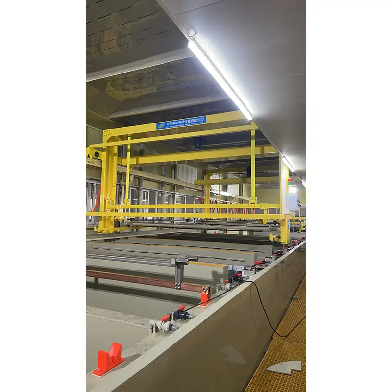 Equipamento de anodização dura